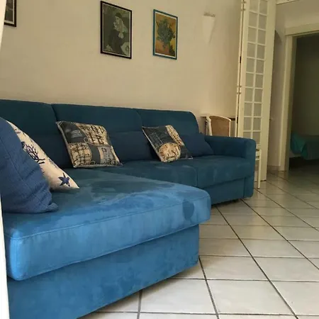 Holiday home Villetta Il Mirto *