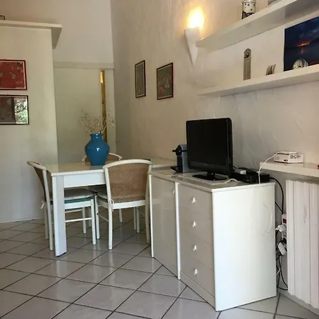 Holiday home Villetta Il Mirto *