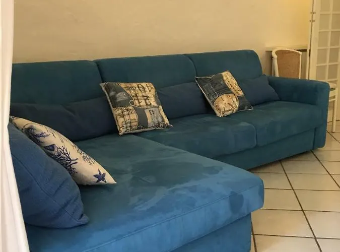 Villetta Il Mirto Ferienhaus *